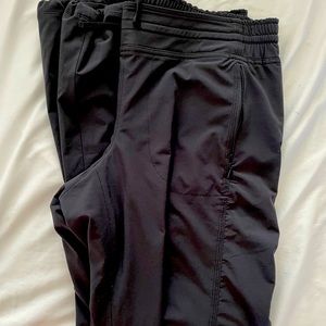 Athleta La Viva Lined